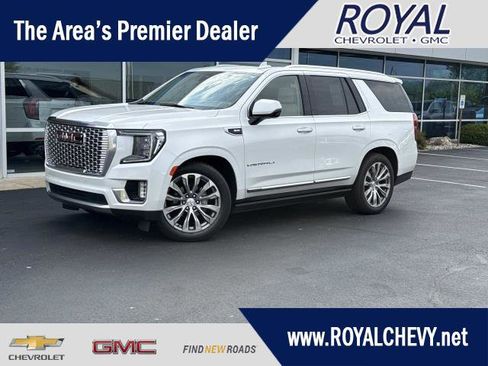 Used 2021 GMC Yukon Denali w/ Denali Premium Package AWD/4WD image 1
