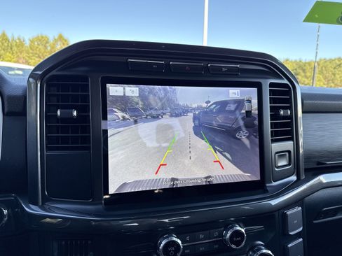 Certified 2022 Ford F150 XLT w/ Equipment Group 302A High image 23