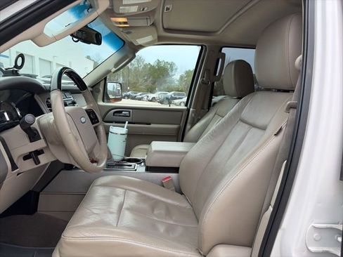 Used 2013 Ford Expedition EL Limited image 21