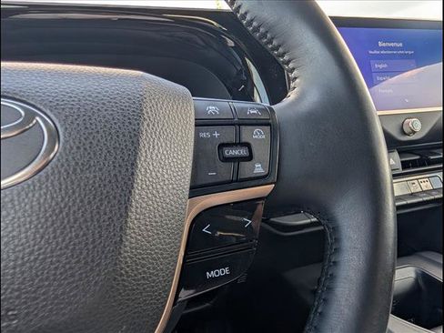 Used 2023 Toyota Crown AWD/4WD image 22