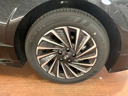New 2026 Hyundai Sonata SEL FWD image 10