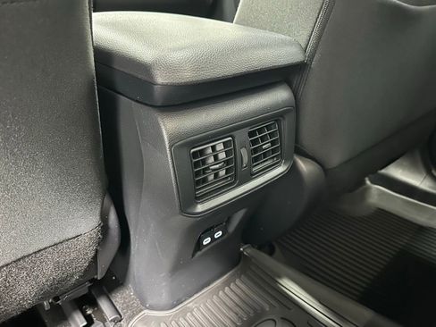 Used 2025 Toyota RAV4 XLE w/ Convenience Package image 49