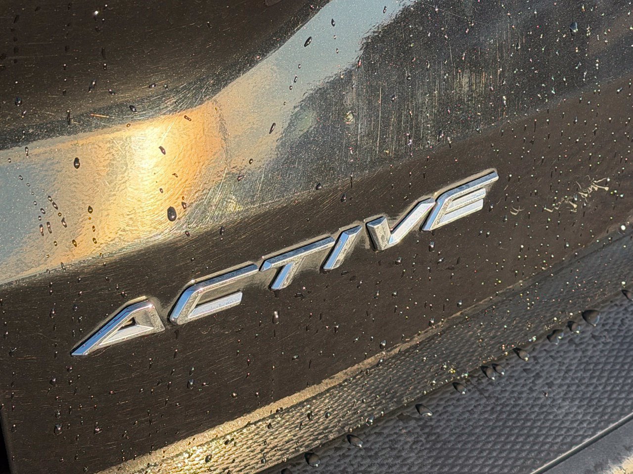 Used 2024 Ford Escape Active AWD/4WD image 9