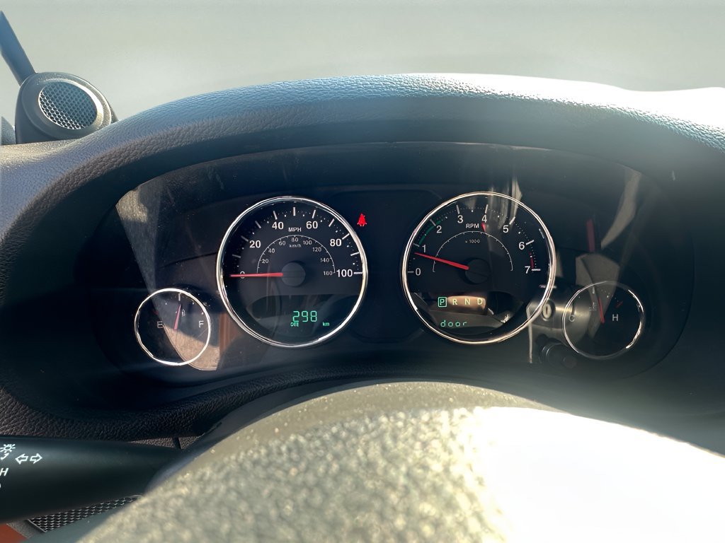 Used 2012 Jeep Wrangler Unlimited Sport AWD/4WD image 17