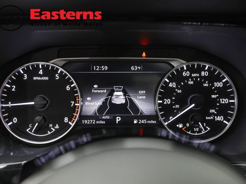 Used 2024 Nissan Pathfinder SL w/ SL Premium Package image 17