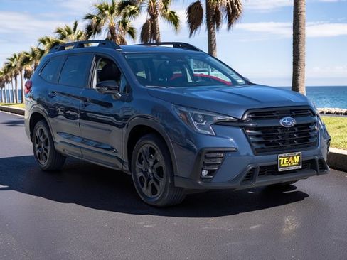Used 2023 Subaru Ascent Onyx Edition Limited AWD/4WD image 4
