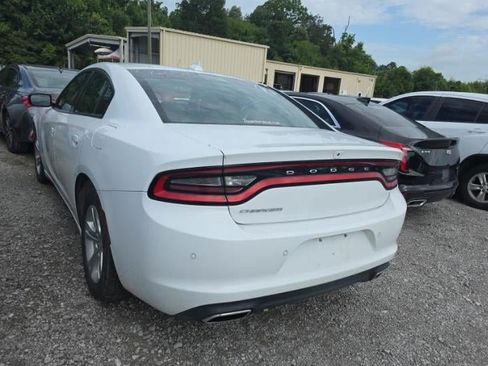 Used 2023 Dodge Charger SXT RWD image 3