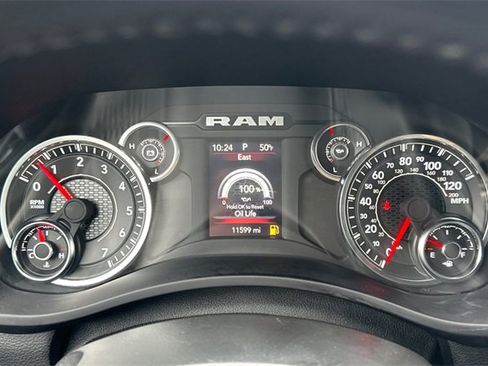 Used 2024 RAM 2500 Big Horn w/ Bed Utility Group image 39