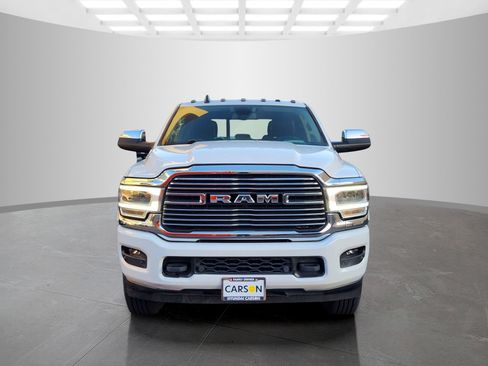 Used 2022 RAM 3500 Laramie AWD/4WD image 2