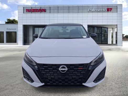 New 2026 Nissan Altima 2.5 SR FWD image 2