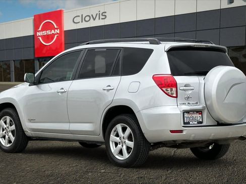 Used 2008 Toyota RAV4 Limited FWD image 7