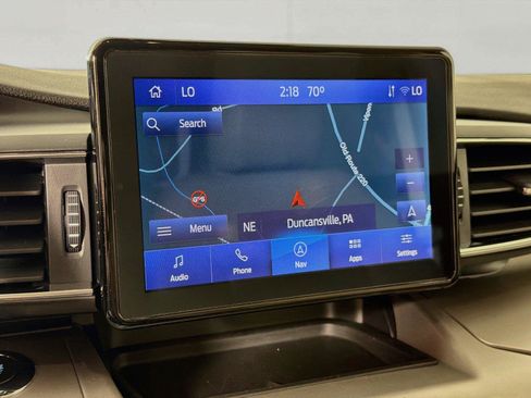 Used 2022 Ford Explorer XLT w/ Equipment Group 202A AWD/4WD image 20