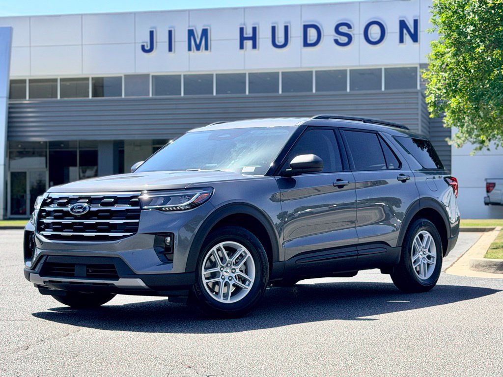 New 2026 Ford Explorer Active w/ Active Comfort Package RWD image 2