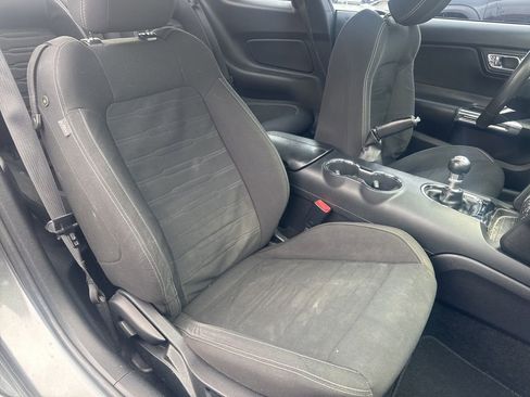 Used 2016 Ford Mustang GT w/ GT Performance Package image 6