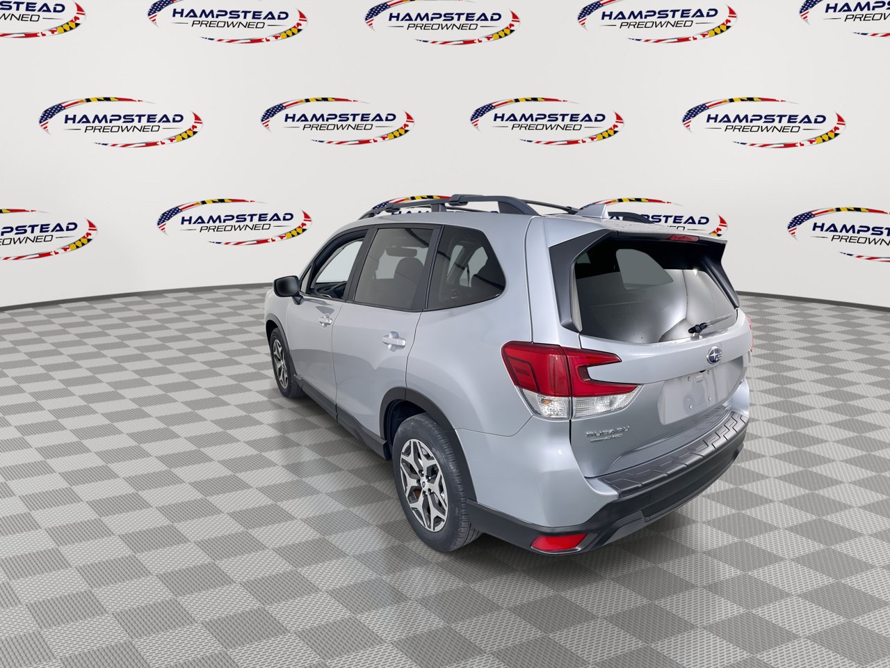 Used 2019 Subaru Forester Premium AWD/4WD image 7