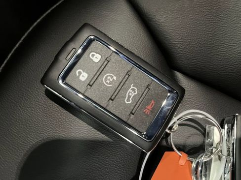 New 2025 Jeep Grand Cherokee Limited w/ Trailer Tow Package image 27