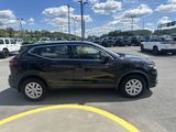 Used 2020 Nissan Rogue Sport S image 6