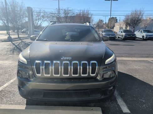 Used 2015 Jeep Cherokee Latitude w/ Trailer Tow Group image 2