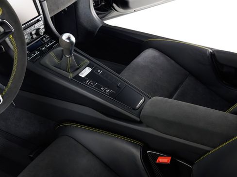 Used 2016 Porsche Cayman GT4 image 20