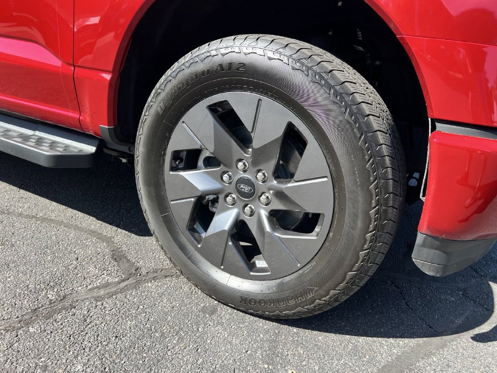 Used 2023 Ford F150 Lightning Lariat AWD/4WD image 38