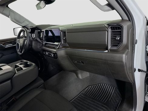Used 2024 Chevrolet Silverado 1500 LT image 21