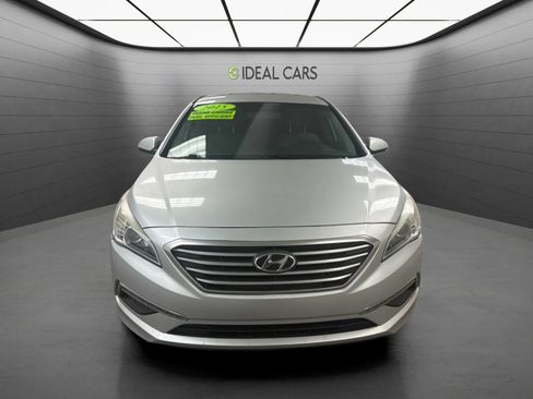 Used 2015 Hyundai Sonata SE FWD image 2
