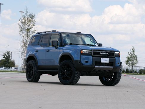 Used 2025 Toyota Land Cruiser w/ Premium Package AWD/4WD image 2