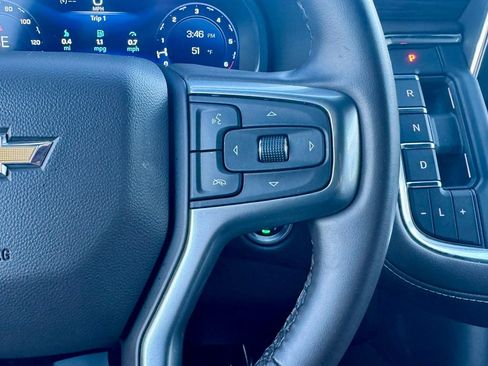 Used 2024 Chevrolet Suburban LT image 31