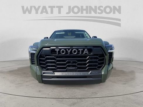 Used 2023 Toyota Tundra SR5 w/ SR5 Convenience Package AWD/4WD image 16