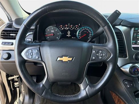 Used 2016 Chevrolet Suburban LTZ image 24