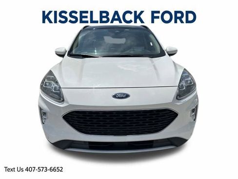 Certified 2020 Ford Escape Titanium w/ Titanium Premium Package 2.0 FWD image 9