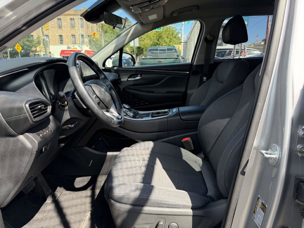 Certified 2023 Hyundai Santa Fe SEL AWD/4WD image 18