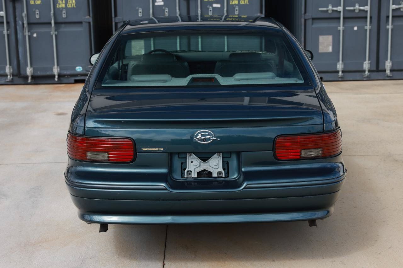 Used 1996 Chevrolet Caprice SS RWD image 7