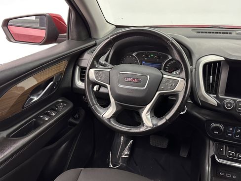Used 2018 GMC Terrain SLE image 26