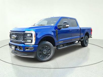New 2026 Ford F250 Lariat w/ Black Appearance Package