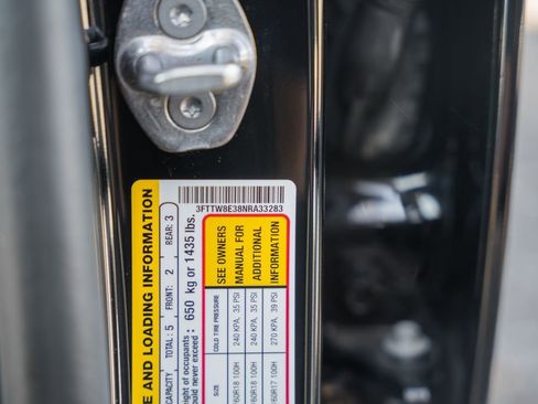 Used 2022 Ford Maverick Lariat w/ Lariat Luxury Package image 41