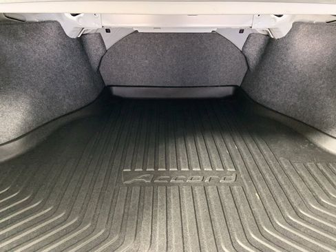 Used 2015 Honda Accord Sport image 18