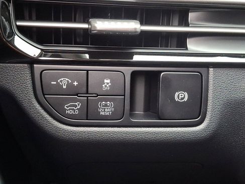 New 2026 Kia Sportage EX image 22