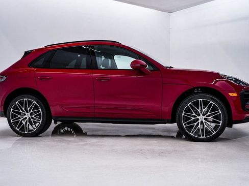 New 2026 Porsche Macan image 9