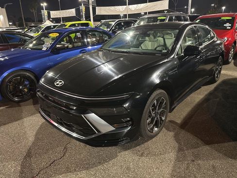 Used 2024 Hyundai Sonata SEL image 3
