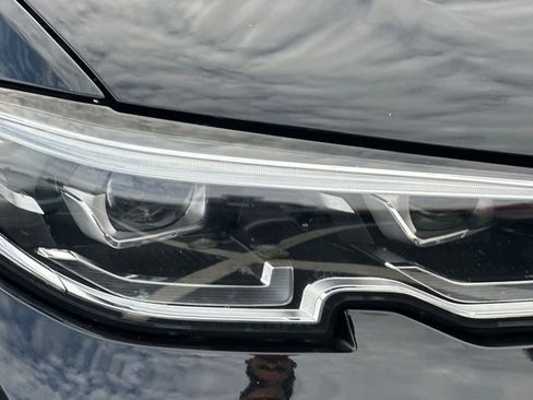 Certified 2022 BMW 330i Sedan w/ Convenience Package image 15