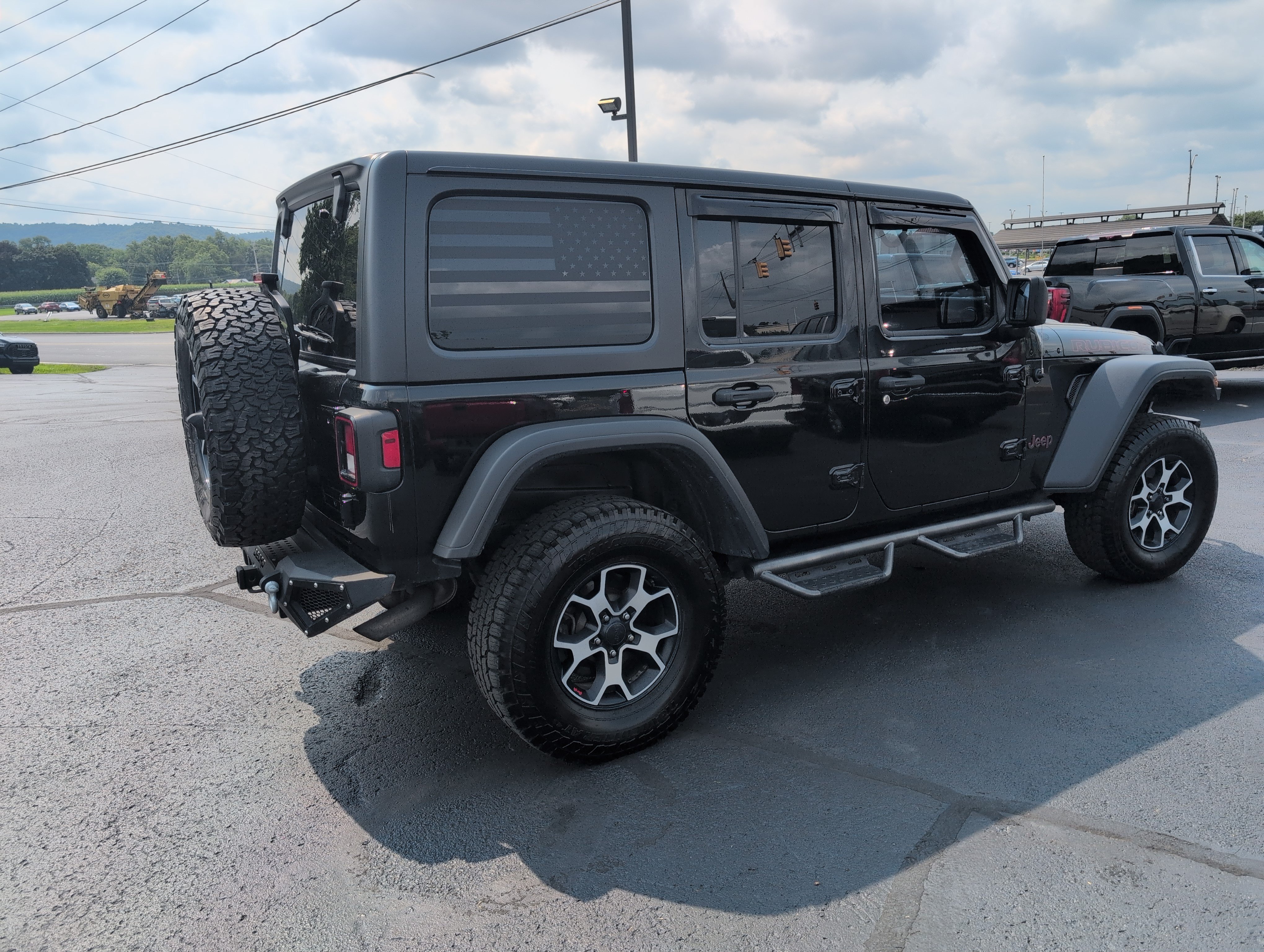 Used 2020 Jeep Wrangler Unlimited Rubicon AWD/4WD image 3