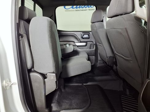 Used 2018 Chevrolet Silverado 1500 LT w/ Texas Edition AWD/4WD image 11