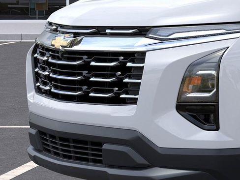 New 2026 Chevrolet Equinox LT w/ Safety and Technology Package AWD/4WD image 13