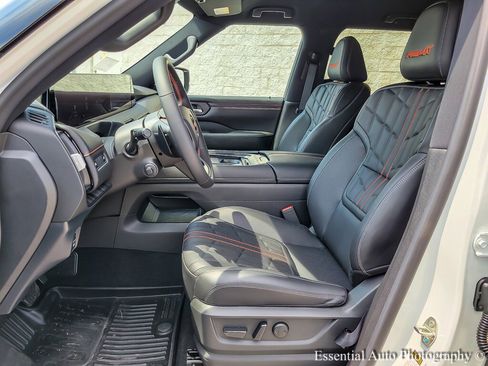 New 2025 Nissan Armada PRO-4X image 8