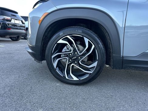 Used 2024 Chevrolet TrailBlazer RS w/ Driver Confidence Package image 9