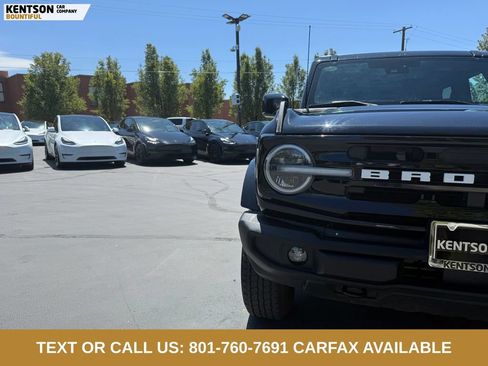 Used 2025 Ford Bronco Outer Banks AWD/4WD image 13