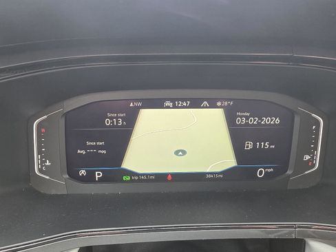 Used 2022 Volkswagen Taos SEL image 15