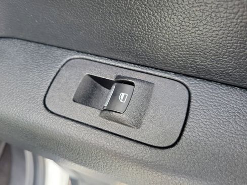 Used 2019 Ford F150 XLT w/ Equipment Group 302A Luxury image 12