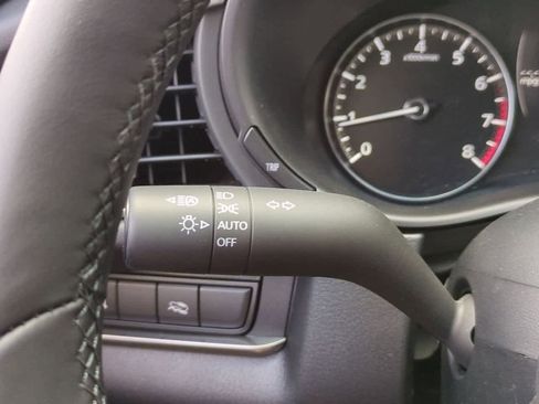 New 2025 MAZDA CX-30 AWD 2.5 S w/ Select Sport Pkg image 25